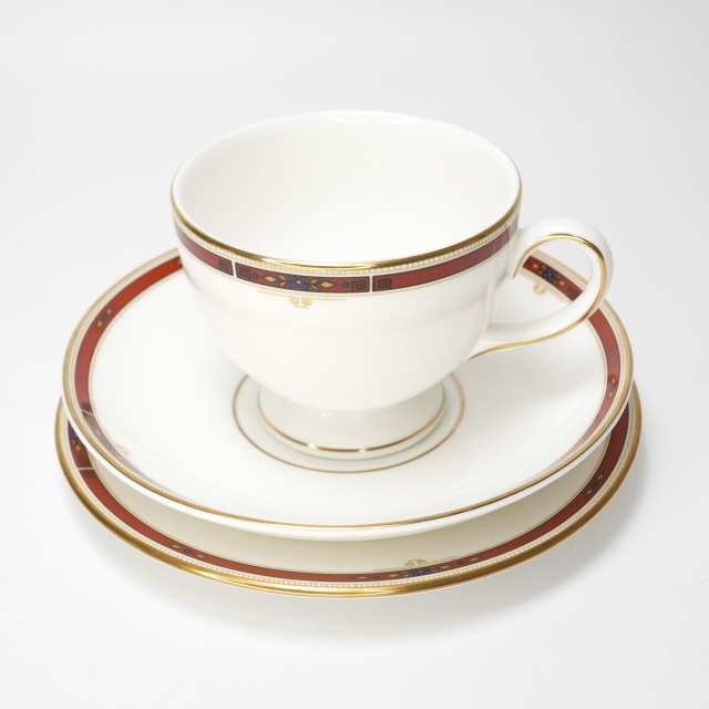 イギリス ビンテージ 陶磁器 Wedgwood ウェッジウッド カップ&ソーサートリオ EC-G102438243-1