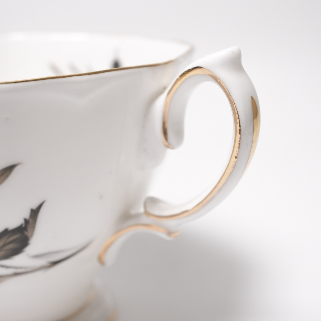 イギリス 1960年代 陶磁器 ROYAL ALBERT ロイヤルアルバート