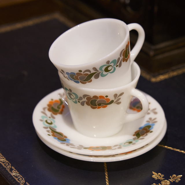 イギリス vintage ガラス Pyrex パイレックス カップ&ソーサーペア EC-JZ0251