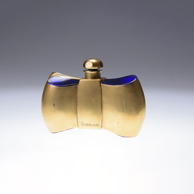 【ジュンコ】フランスアンティーク　ゲランGUERLANガラス香水瓶 GUERLAIN ゲラン アンティーク 香水瓶 250ml A （フランス