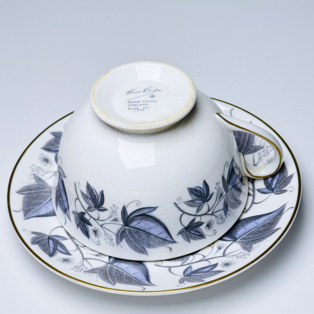 イギリス 1958年 磁器 Susie Cooper スージークーパー  カップ&ソーサ? ECJPGH0010