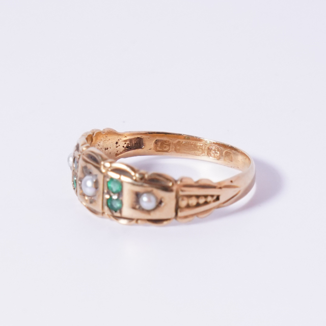アンティーク　リング　イギリス　エメラルド　パール　13号　15金 アンティーク リング イギリス エメラルド パール 13号 15金