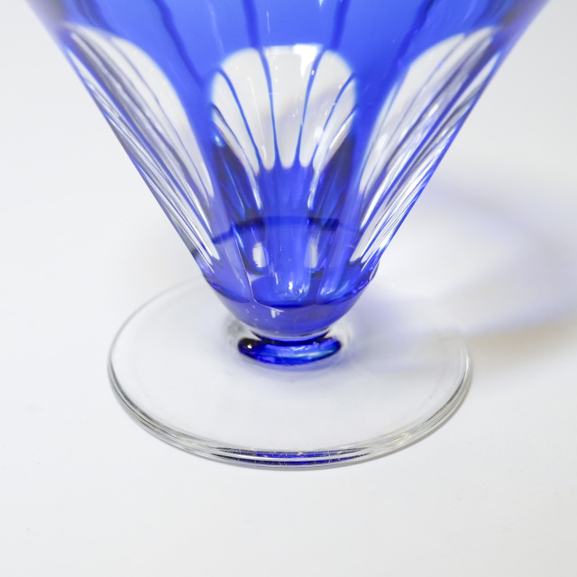 フランス 1930年代 クリスタルガラス Baccarat バカラ  レックス/REX  極めて珍しい青被せガラスのスモールワイングラス ECJPOF0002