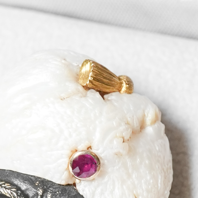 欧州 19世紀中期 金 真珠 ルビー ダイヤモンド - - 真珠のターバンを巻いた紳士のゴールドブローチ ECJPOF0020