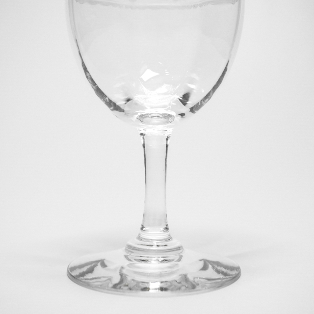 フランス 1970年代 クリスタルガラス Baccarat バカラ  スモールワイングラス ECJPOF0028