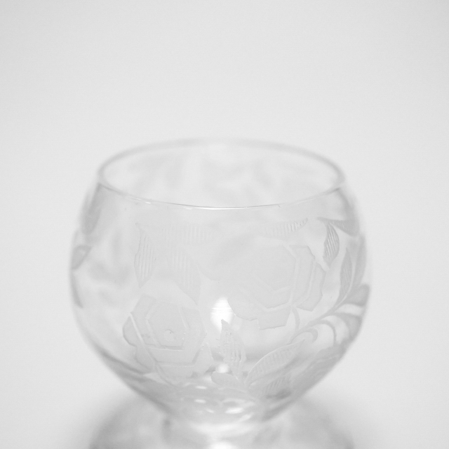 フランス 1930年代 クリスタルガラス Baccarat バカラ  フォントネ・オー・ローズ【アールデコの薔薇グラス】 ECJPOF0039