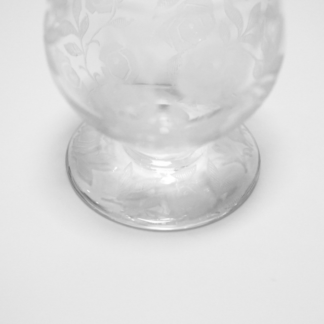 フランス 1930年代 クリスタルガラス Baccarat バカラ  フォントネ・オー・ローズ【アールデコの薔薇グラス】 ECJPOF0039