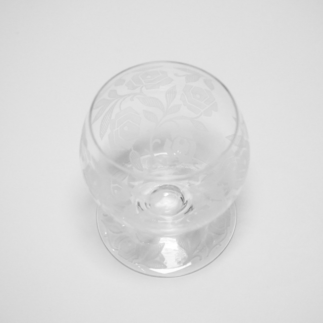 フランス 1930年代 クリスタルガラス Baccarat バカラ  フォントネ・オー・ローズ【アールデコの薔薇グラス】 ECJPOF0041