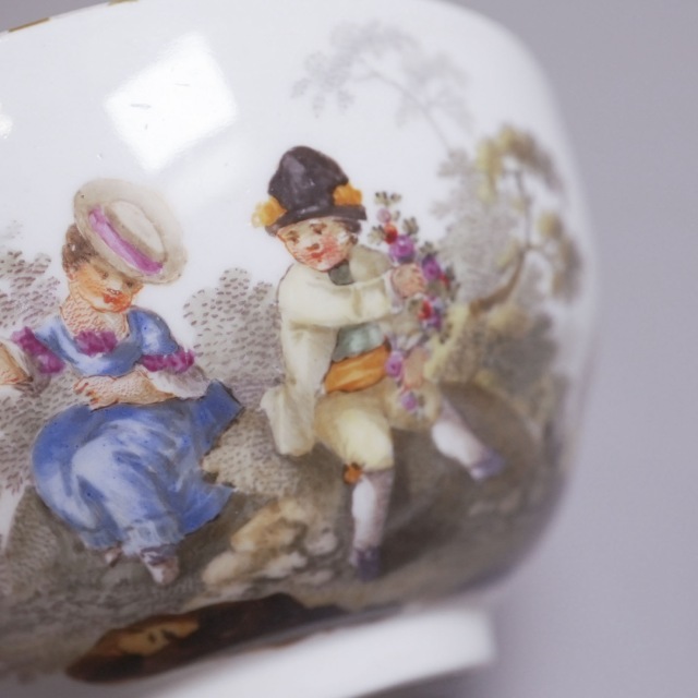ドイツ 1880年代 磁器 MEISSEN マイセン 人物紋カップ＆ソーサ? ECJPTD0046