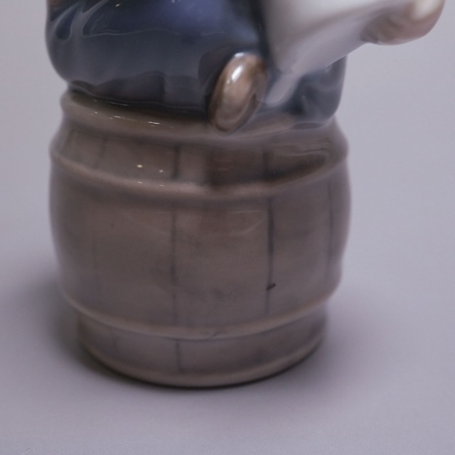 デンマーク 1960年代 磁器 Royal Copenhagen ロイヤル コペンハーゲン 少年オブジェ ECJPTD0052