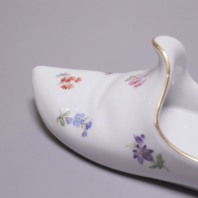 ドイツ 1880年代 磁器 MEISSEN マイセン 小花スリッパオブジェ ECJPTD0060