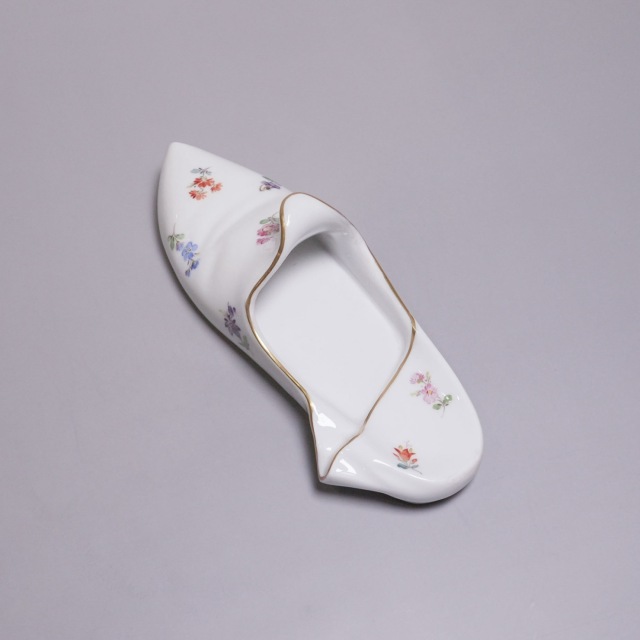 ドイツ 1880年代 磁器 MEISSEN マイセン 小花スリッパオブジェ ECJPTD0060