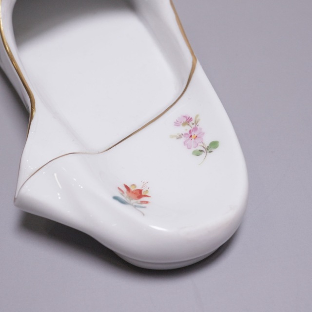 ドイツ 1880年代 磁器 MEISSEN マイセン 小花スリッパオブジェ ECJPTD0060