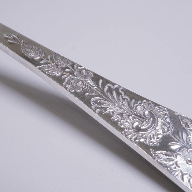 イギリス 1890年代 シルバー 純銀製果実紋サービングスプーン ECJPTD0077