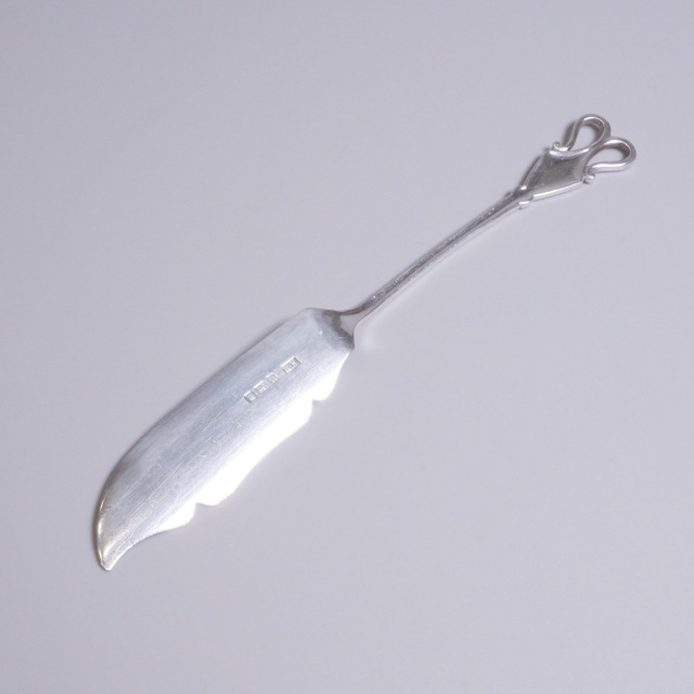 イギリス 1900年代 シルバー 純銀製バターナイフ2本セット（箱入） ECJPTD0080