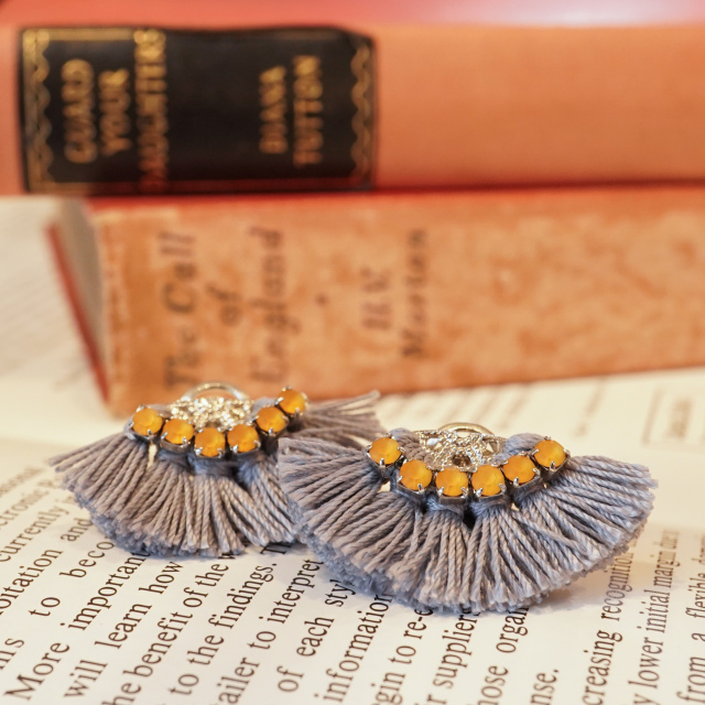 イタリア 新品 真鍮 ポリエステル ガラス rada ラダ Daniela Ravaioni ダニエラ ラヴァイオーニ イヤリング ECRD0015