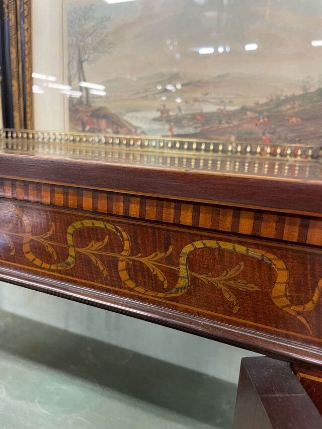 イギリス 1900年代 マホガニー ガラスキャビネット