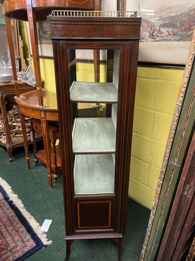 イギリス 1900年代 マホガニー ガラスキャビネット