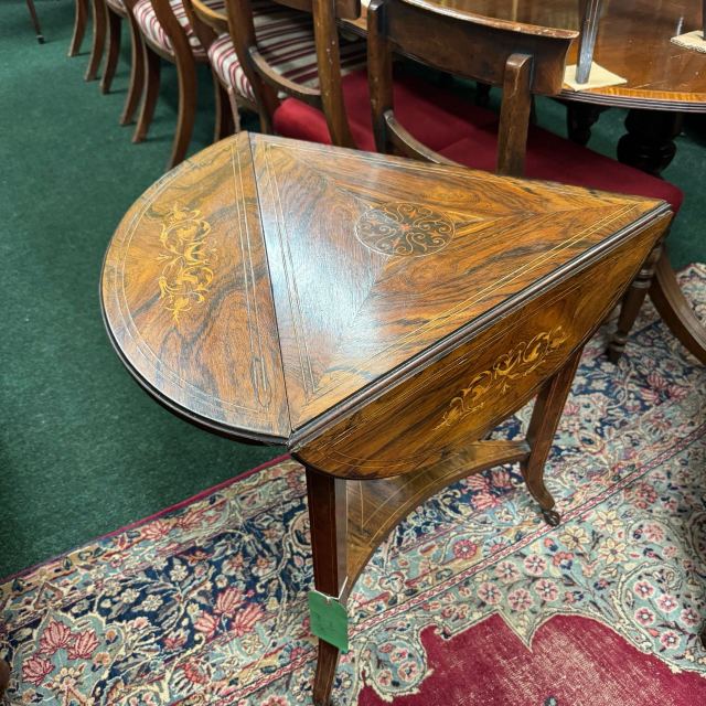 アンティーク品