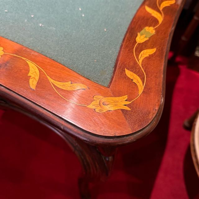 アンティーク品