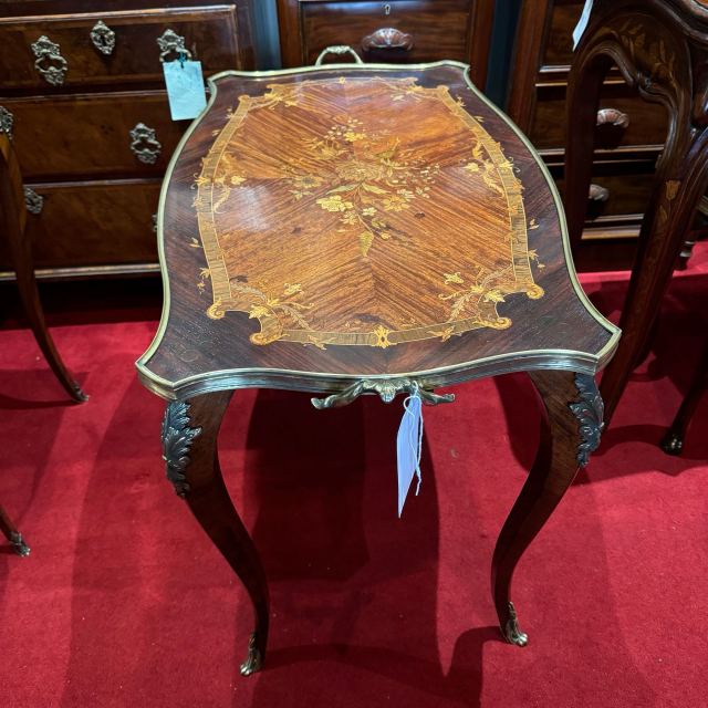 アンティーク品