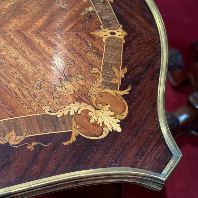 アンティーク品