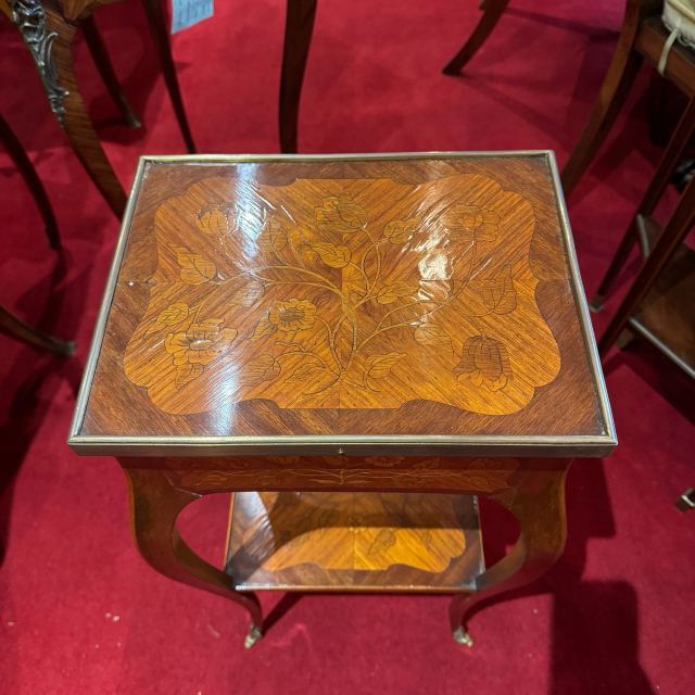 アンティーク品