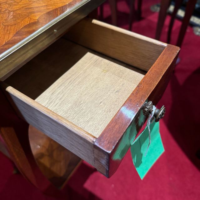 アンティーク品