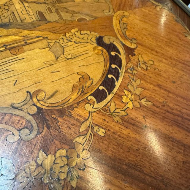 アンティーク品