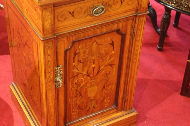 アンティーク品