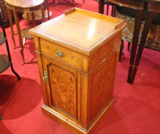 アンティーク品