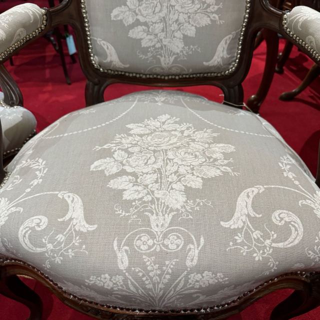 アンティーク品