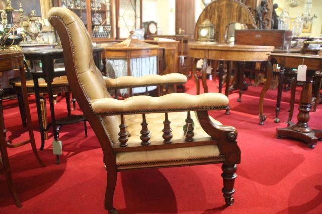 アンティーク品