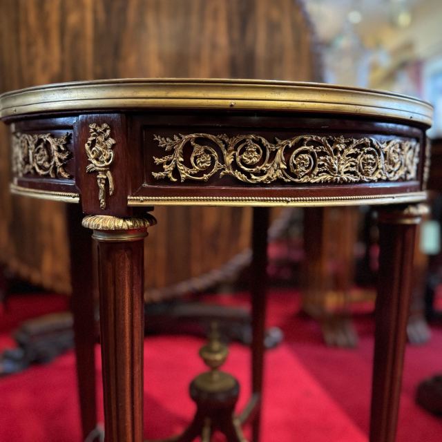 アンティーク品