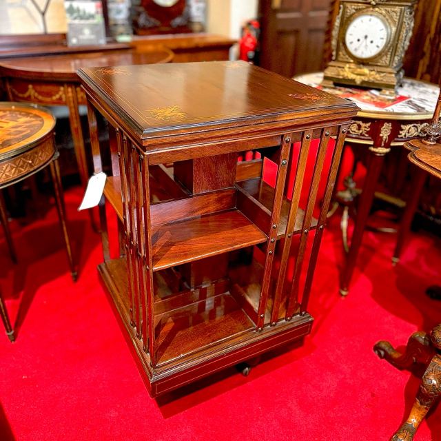 ポロラルフローレン 木製アンティーク販売什器 左右引き出しテーブル