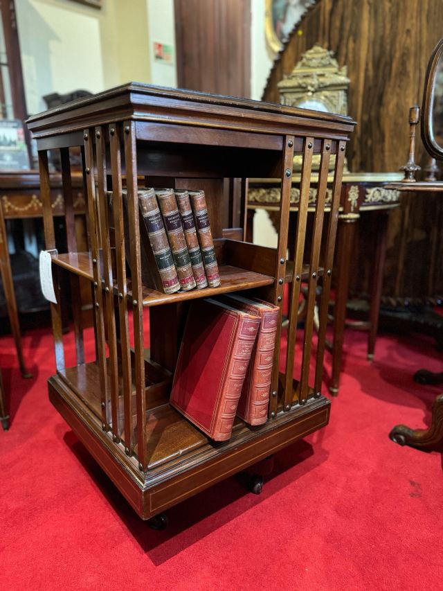 アンティーク品