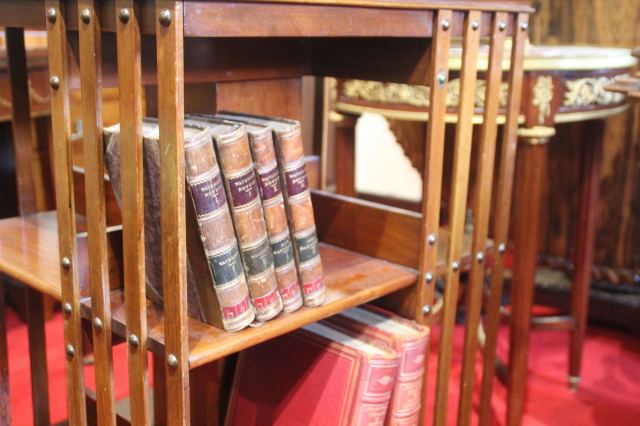 アンティーク品