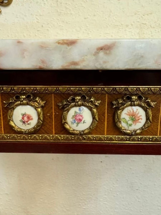 アンティーク品