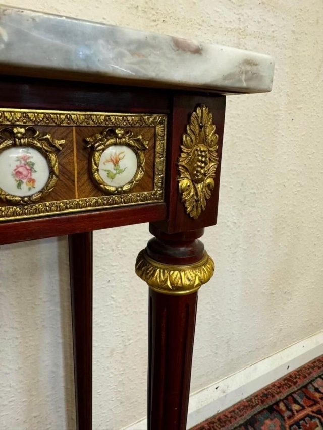 アンティーク品