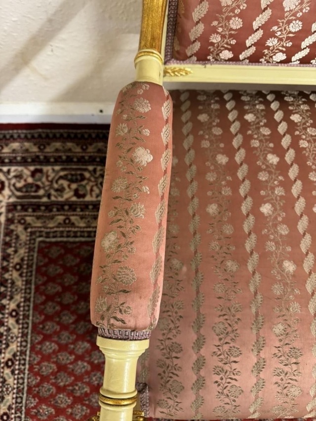 アンティーク品