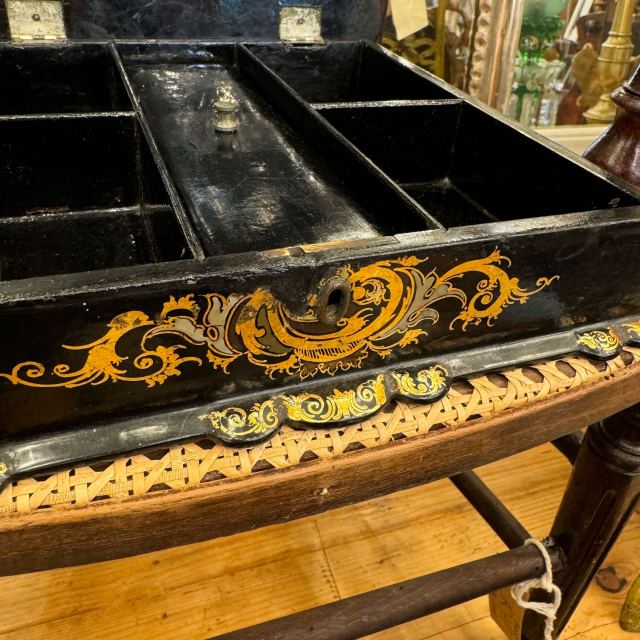 アンティーク品