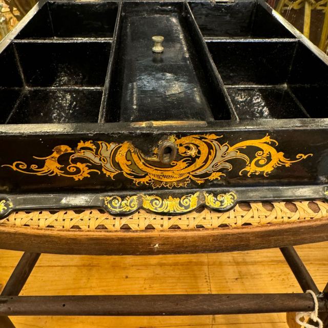 アンティーク品