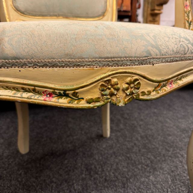 アンティーク品