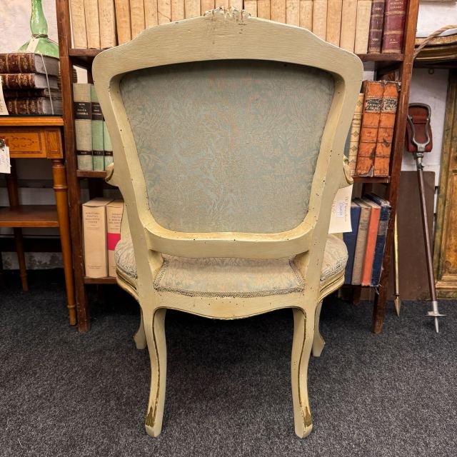 アンティーク品