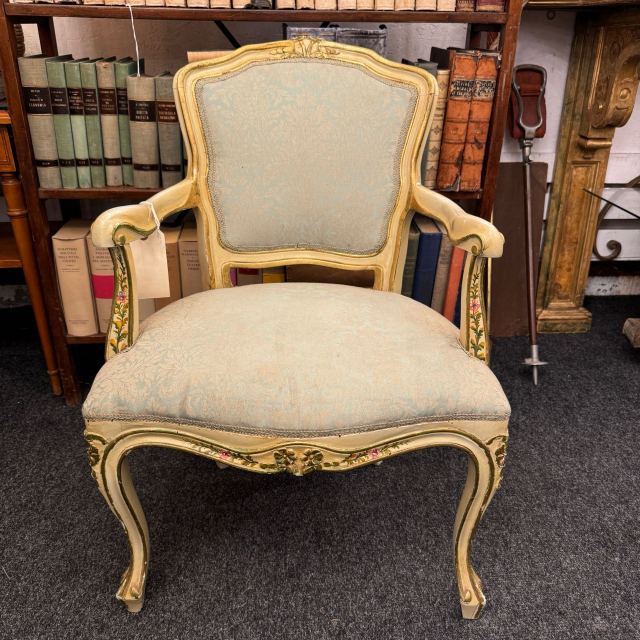 アンティーク品