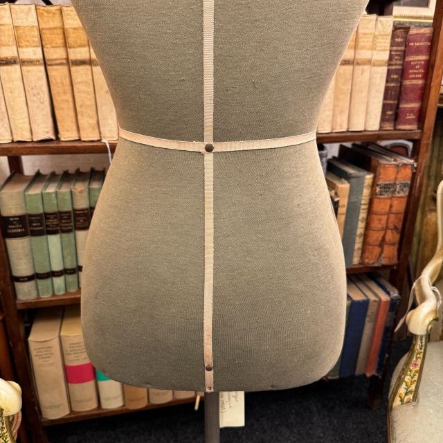 アンティーク品