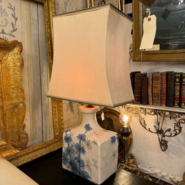 アンティーク品