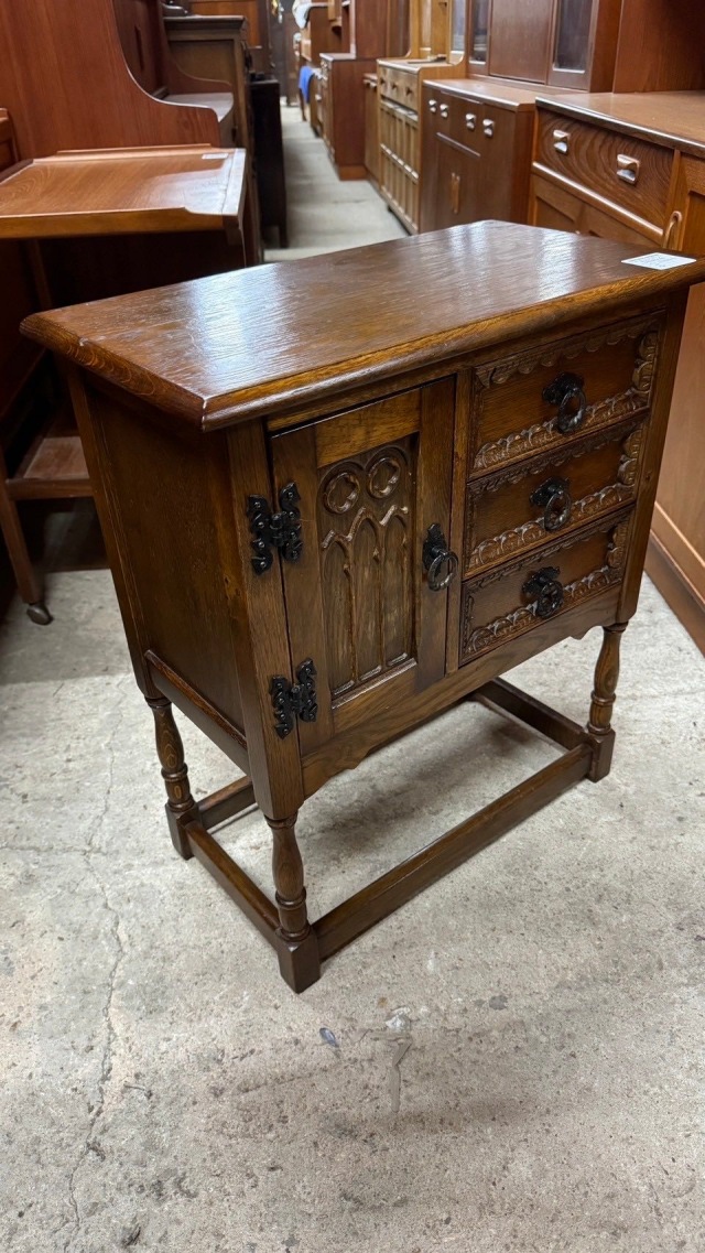 アンティーク品