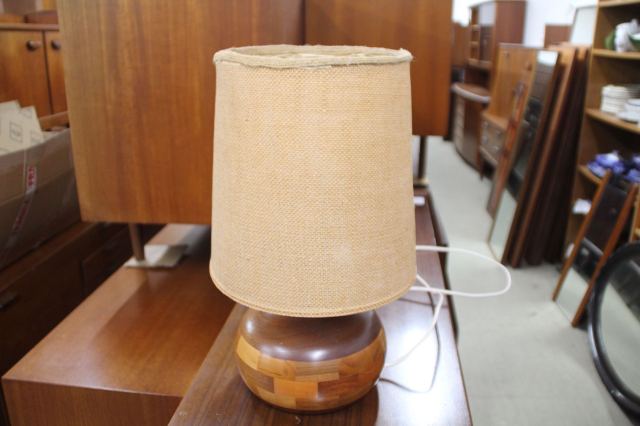 イギリス 1960年代 チーク テーブルランプ