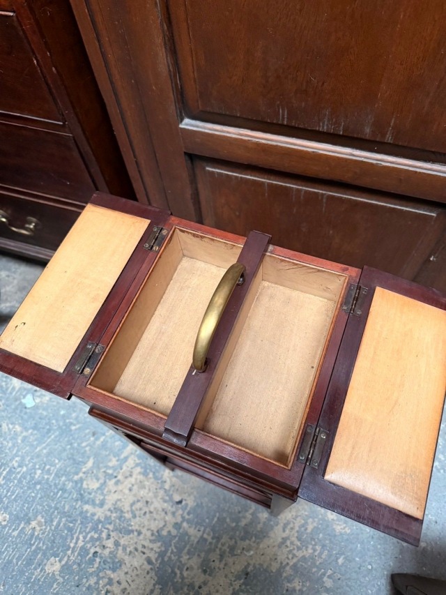 アンティーク品